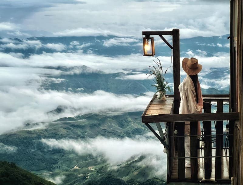 Khung cảnh Tà Xùa mùa săn mây đẹp nhất trong năm