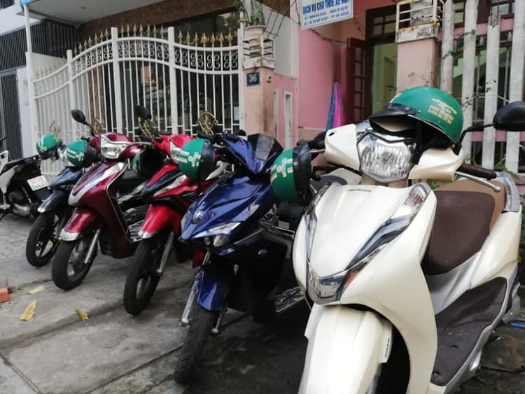 Travel Bike Đà Nẵng - thuê xe máy điện gần biển Mỹ Khê