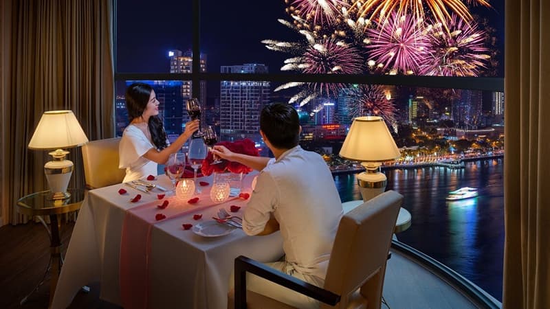 Hình ảnh minh họa cho Khách sạn view pháo hoa – Xem ngay từ phòng